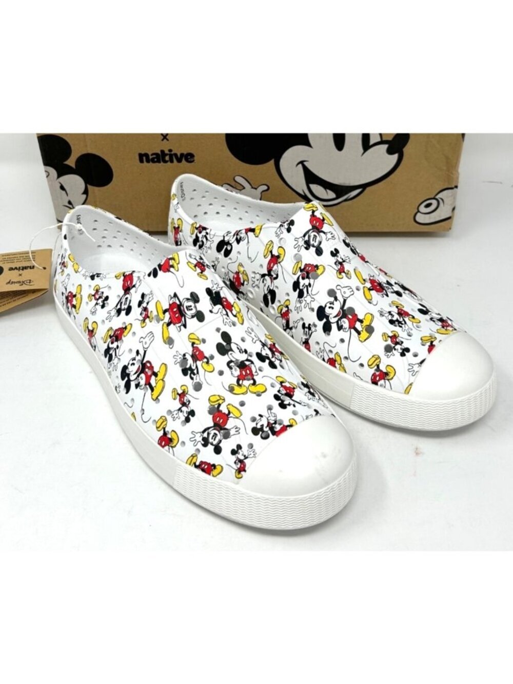 Native Jefferson Disney Mickey Print Slip-On Water Shoes Youth J6 Vegan